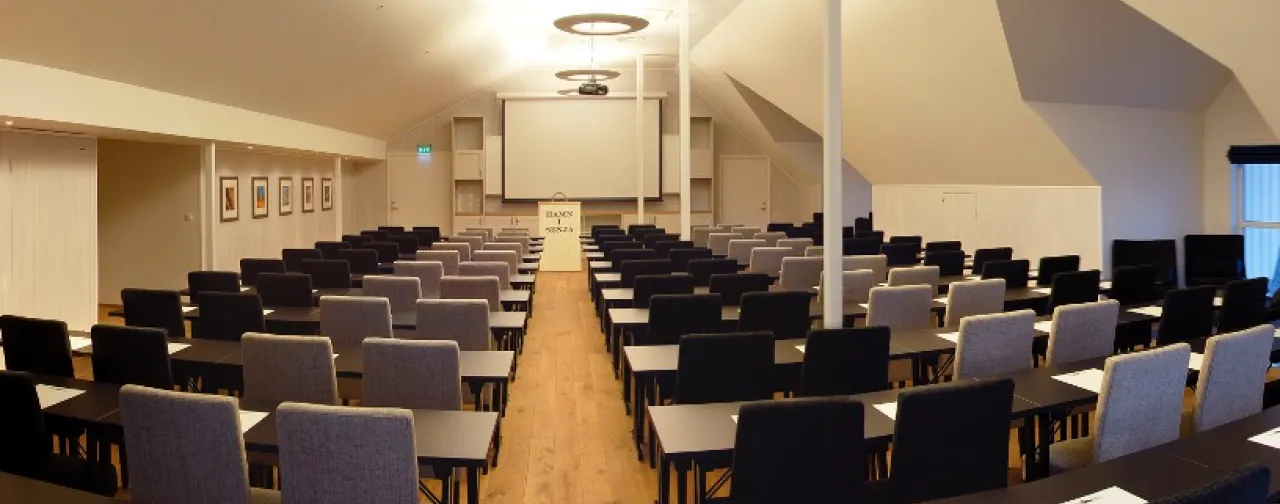 M5 meeting room 