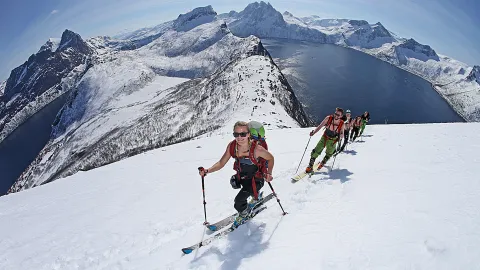top tour ski with a view