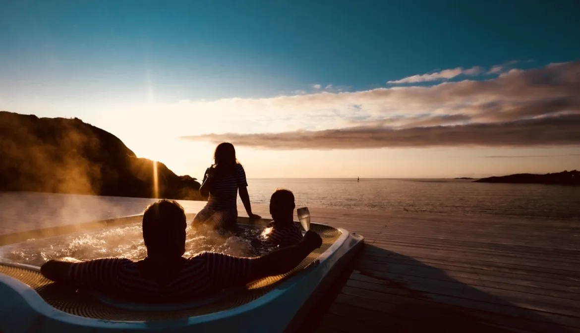 Jacuzzi with panorama view