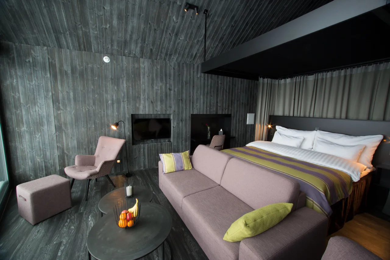 aurora room